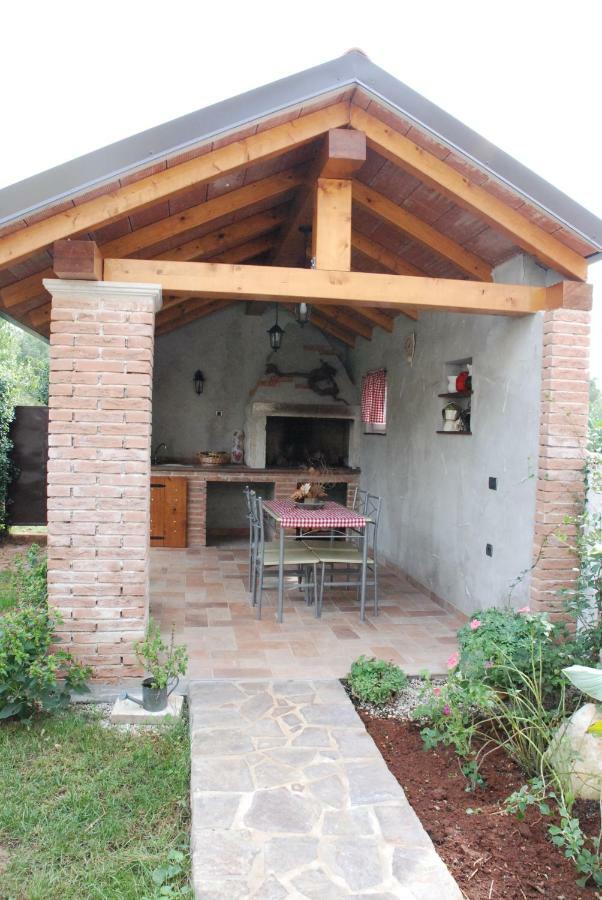 Apartmani Radin Rosini Ngoại thất bức ảnh