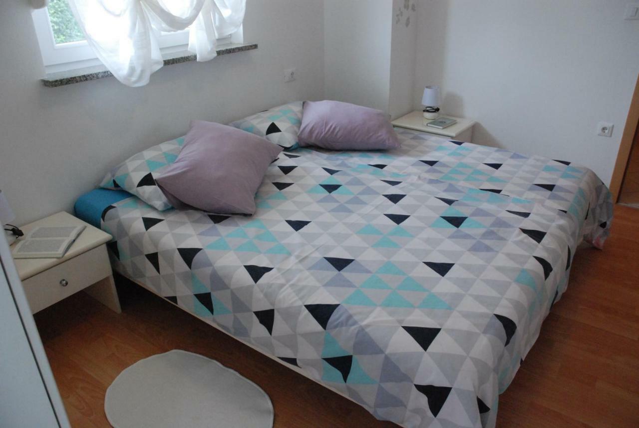 Apartmani Radin Rosini Ngoại thất bức ảnh
