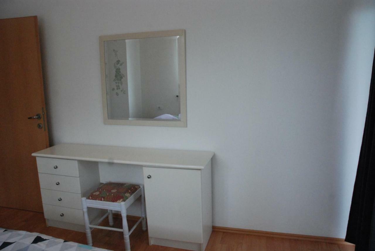 Apartmani Radin Rosini Ngoại thất bức ảnh